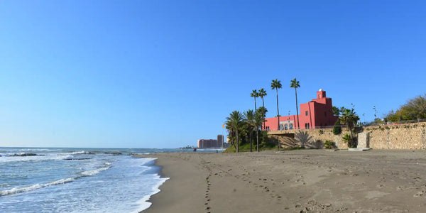 Playa de Bil Bil: Benalmádena Beach Guide & What to Know