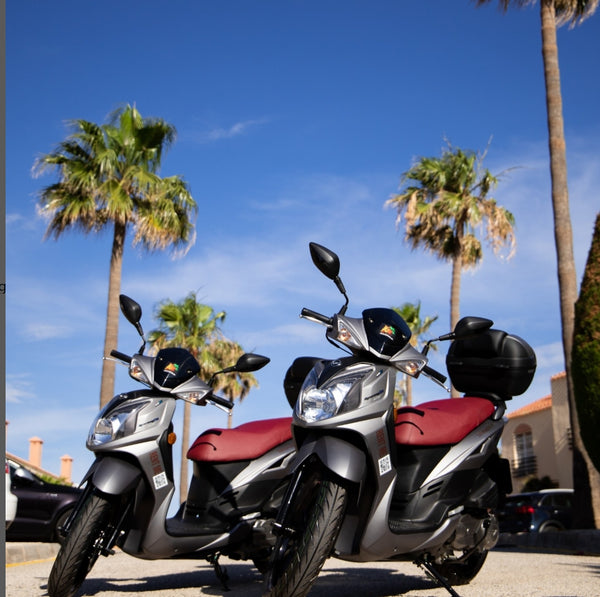 Rent a scooter or bike photo 2